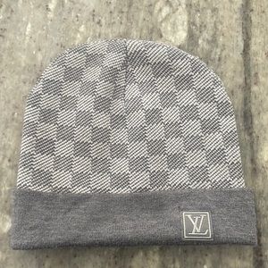 Lv beanie